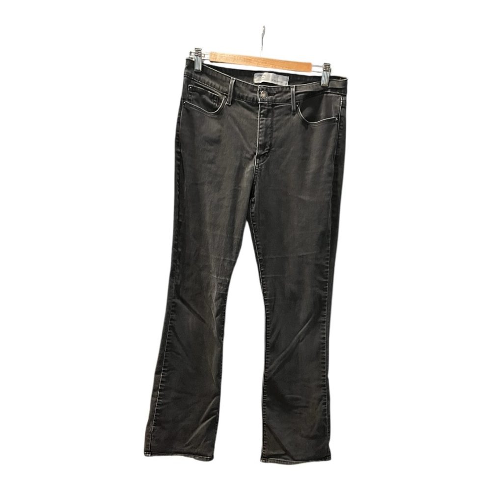 Levi’s Signature Mid-Rise Bootcut Denim Jeans –‎ Women’s Size 10